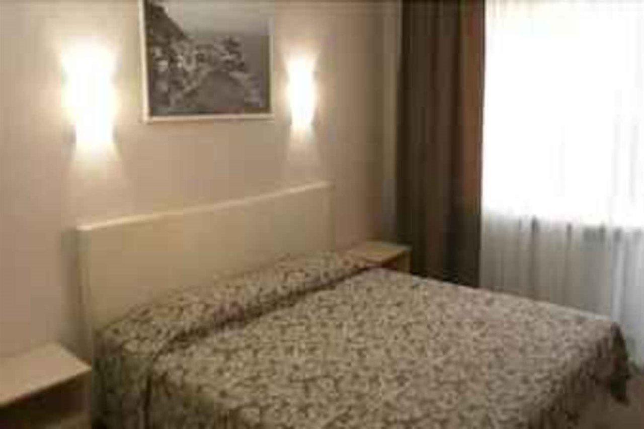 Dnepropetrovsk Hotel Εξωτερικό φωτογραφία